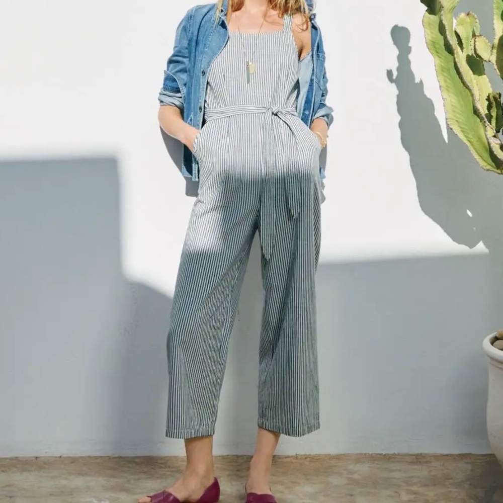 Madewell Muralist Jumpsuit, Navy/white Striped Size 4